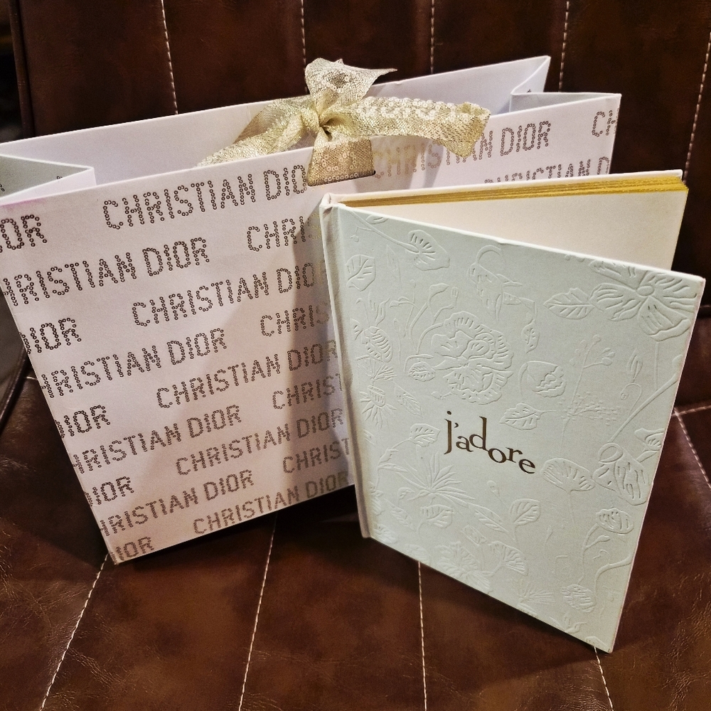 Dior j'adore Journal